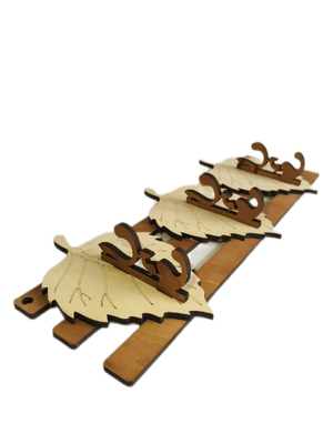 Вешалка "Листик" три крючка фанера